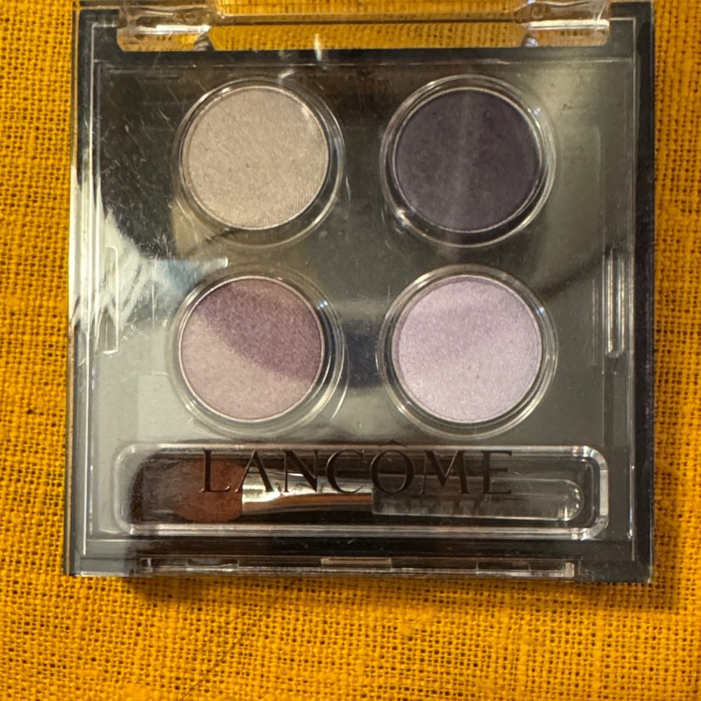 Lancome Eyeshadow Palette - Cream, Purple, Pink Shades